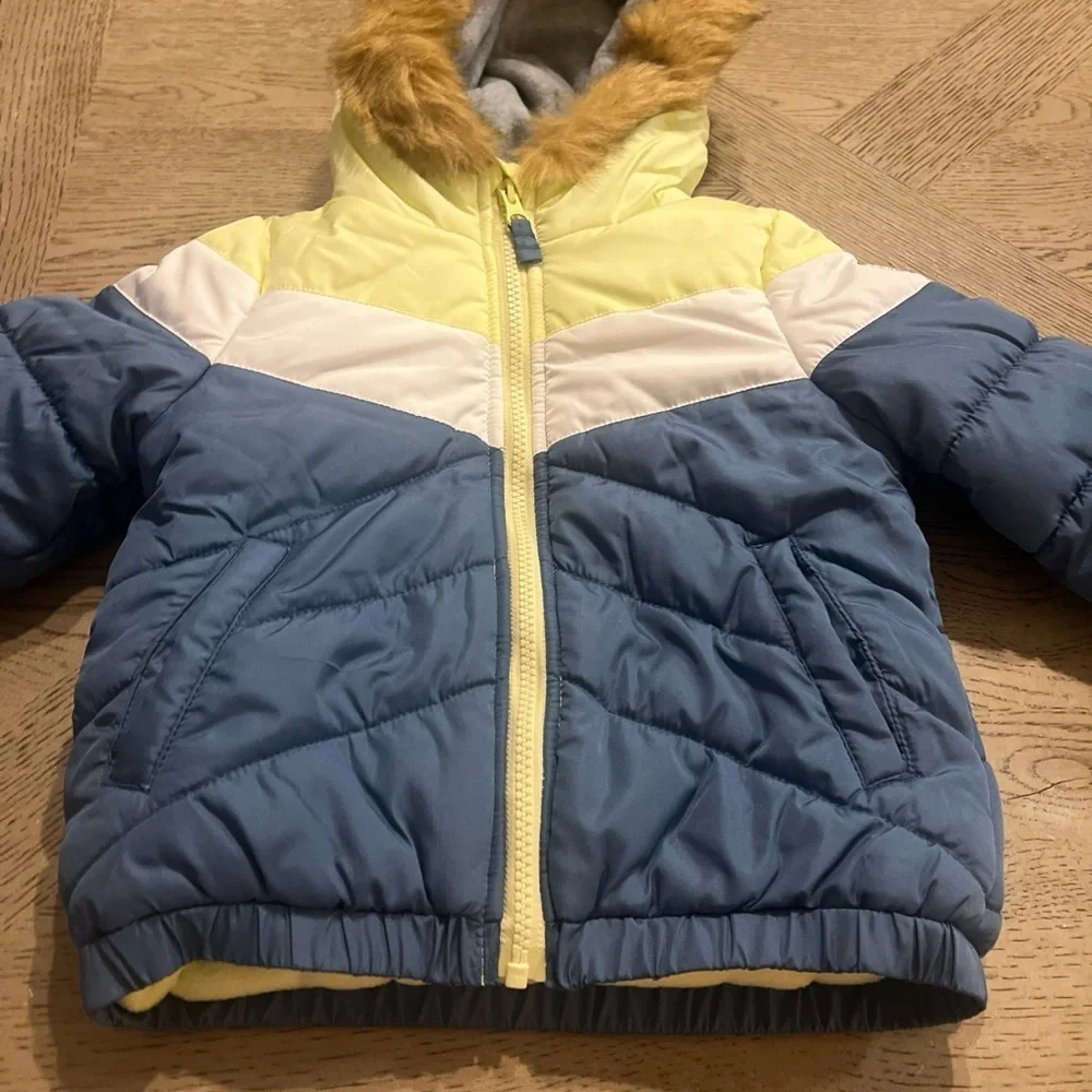 Oshkosh B'gosh Boys Puffer Jacket Size 2T